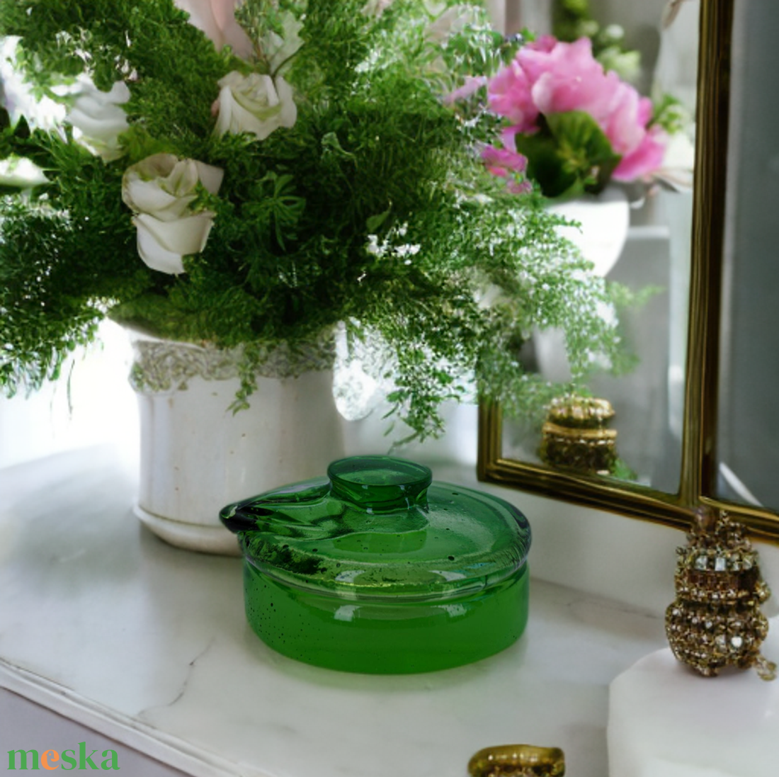 Levélke ékszertartó üvegszelence, üvegöntéssel készült egyedi darab  - ékszer - ékszertartó - ékszerdoboz - Meska.hu