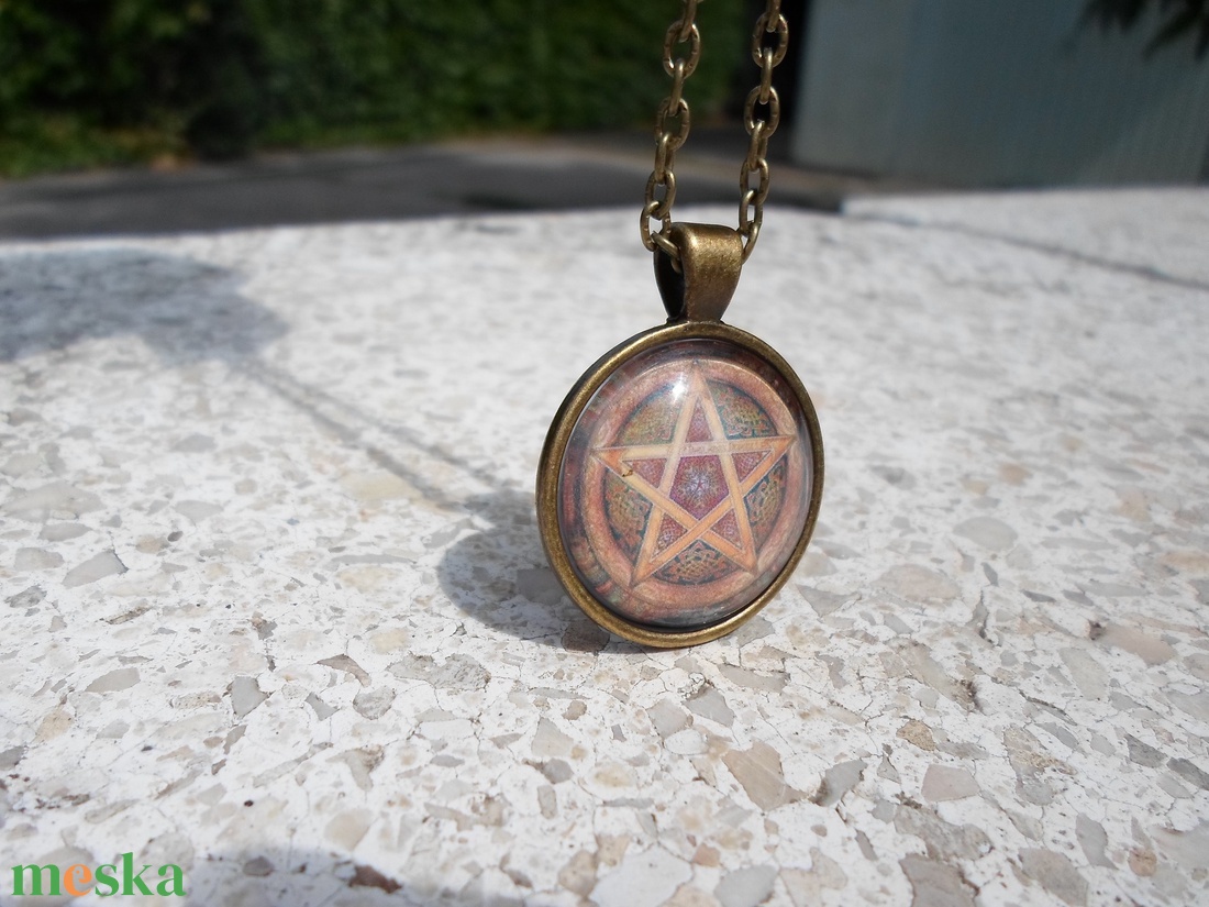 Pentagramma, a leghatékonyabb védelem! - ékszer - nyaklánc - medálos nyaklánc - Meska.hu Pentagramma, a leghatékonyabb védelem! - ékszer - nyaklánc - medálos nyaklánc - Meska.hu
