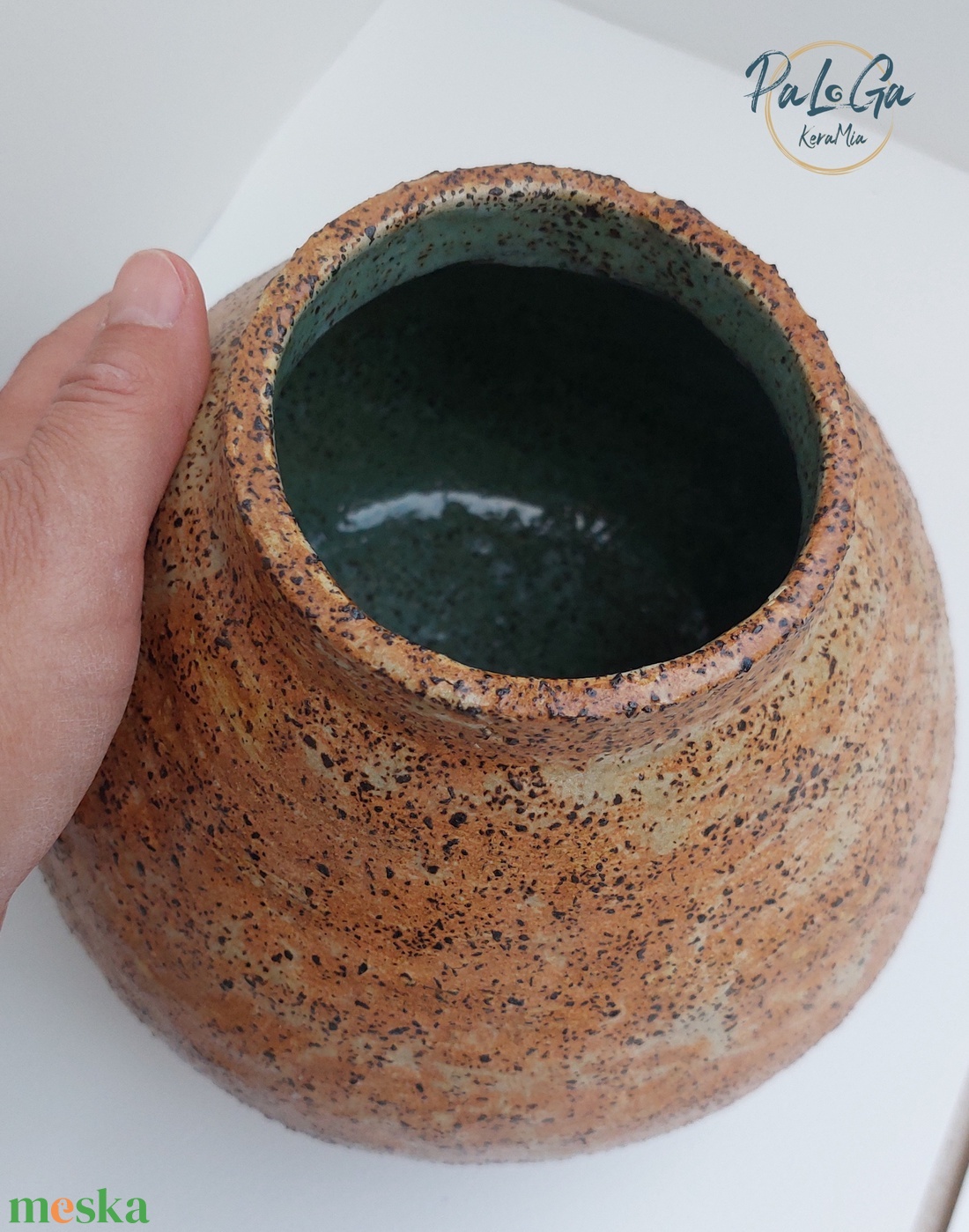 Nagy méretű, egyedi, kőhatású váza - otthon & életmód - dekoráció - virágdísz és tartó - váza - Meska.hu