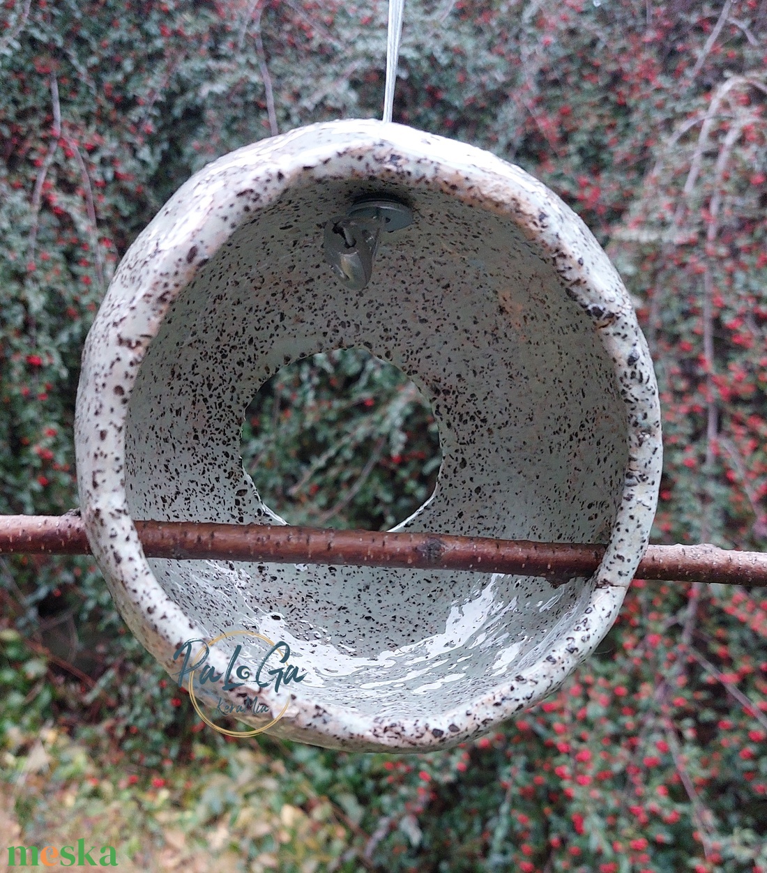Egyedi, függeszthető, kerek, kerti madáretető  - otthon & életmód - ház & kert - madáretető & itató - Meska.hu