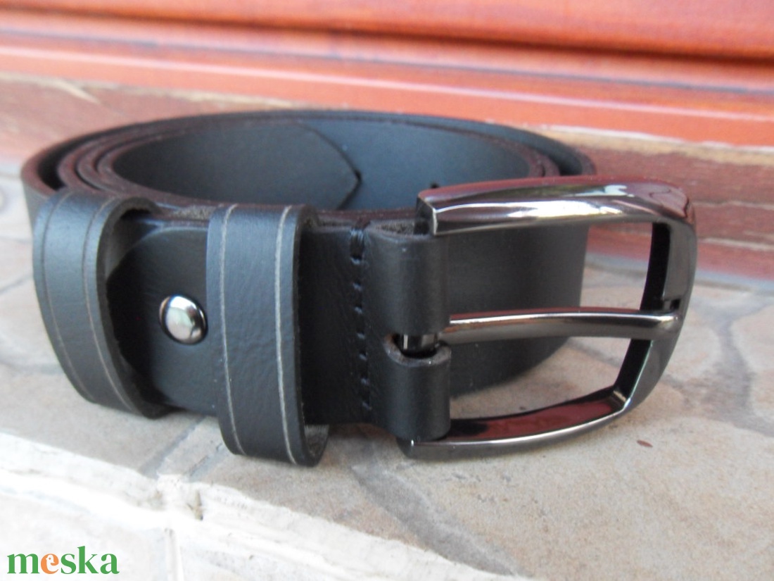 Bőr öv Black - ruha & divat - öv & övcsat - öv - Meska.hu Bőr öv Black - ruha & divat - öv & övcsat - öv - Meska.hu