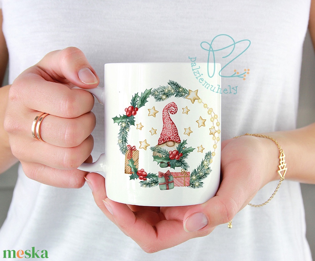 Karácsonyi Manós Kerámia Bögre - Manó Csillagos Koszorúban - otthon & életmód - konyhafelszerelés, tálalás - tálalás - bögre & csésze - Meska.hu