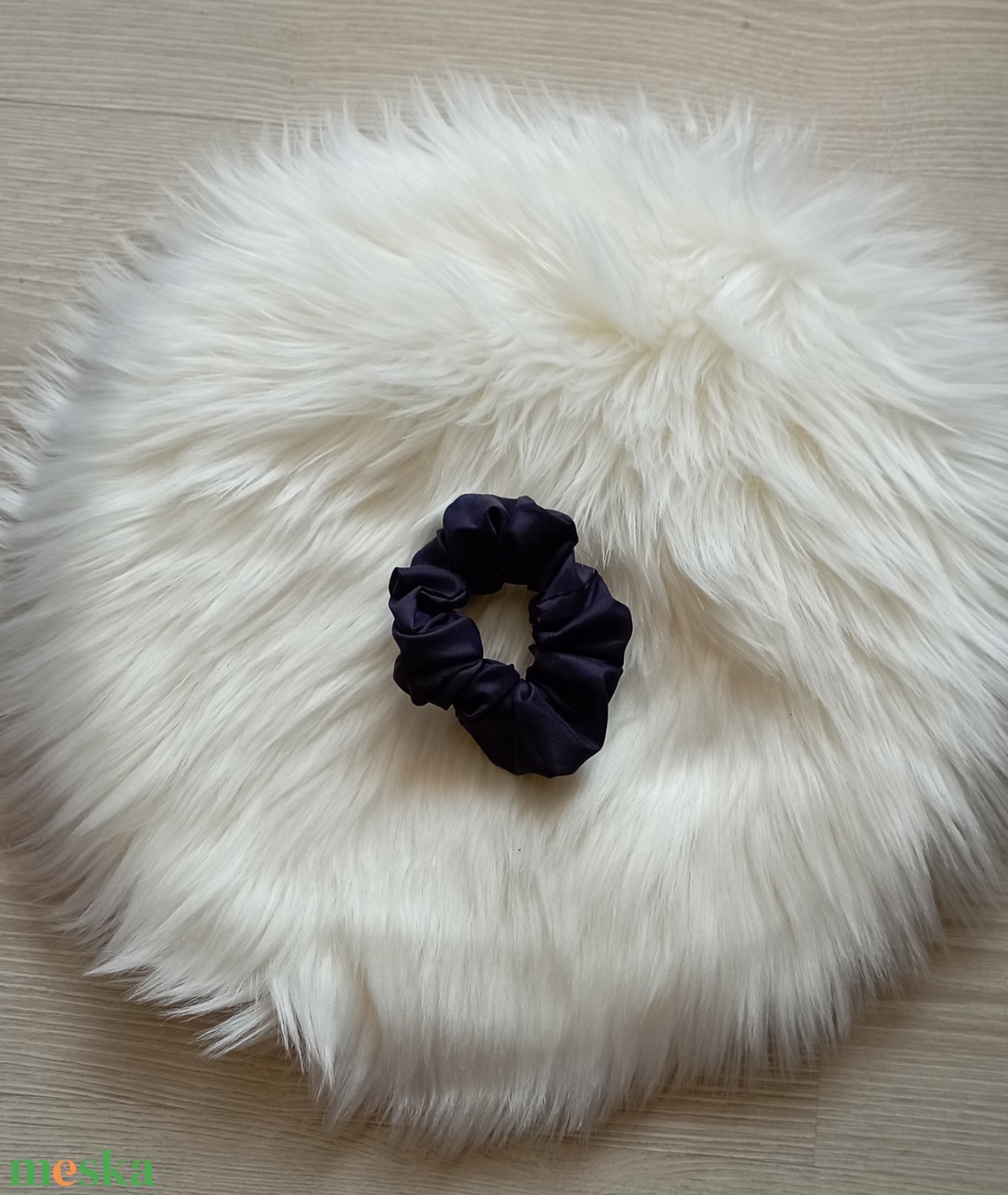 Matt lila scrunchie hajgumi - ruha & divat - hajdísz & hajcsat - hajgumi - Meska.hu Matt lila scrunchie hajgumi - ruha & divat - hajdísz & hajcsat - hajgumi - Meska.hu