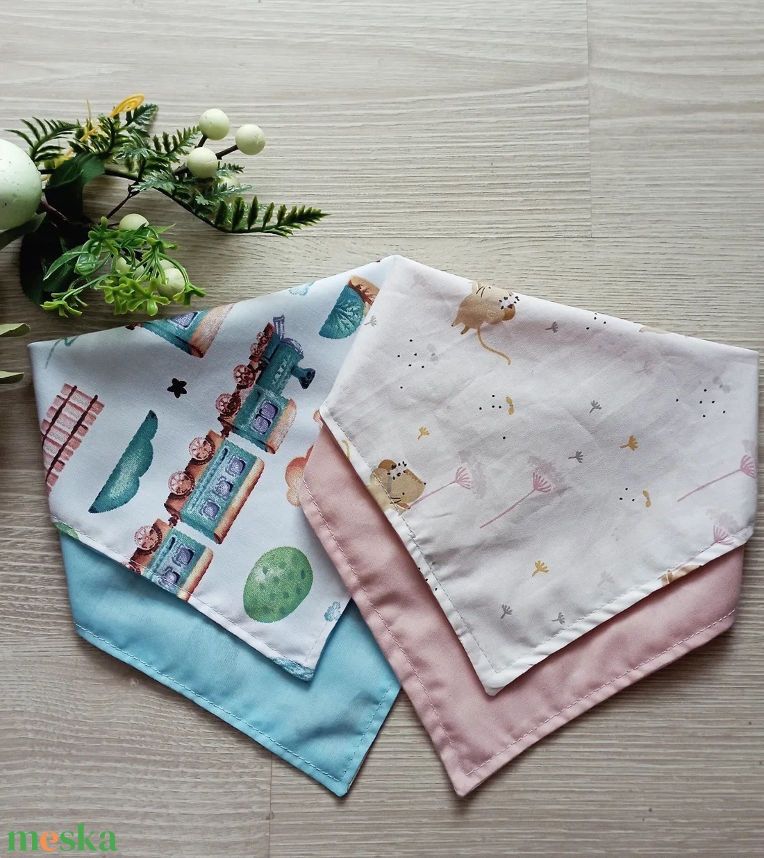 Vonatos nyálkendő  - ruha & divat - gyerekruha - Meska.hu