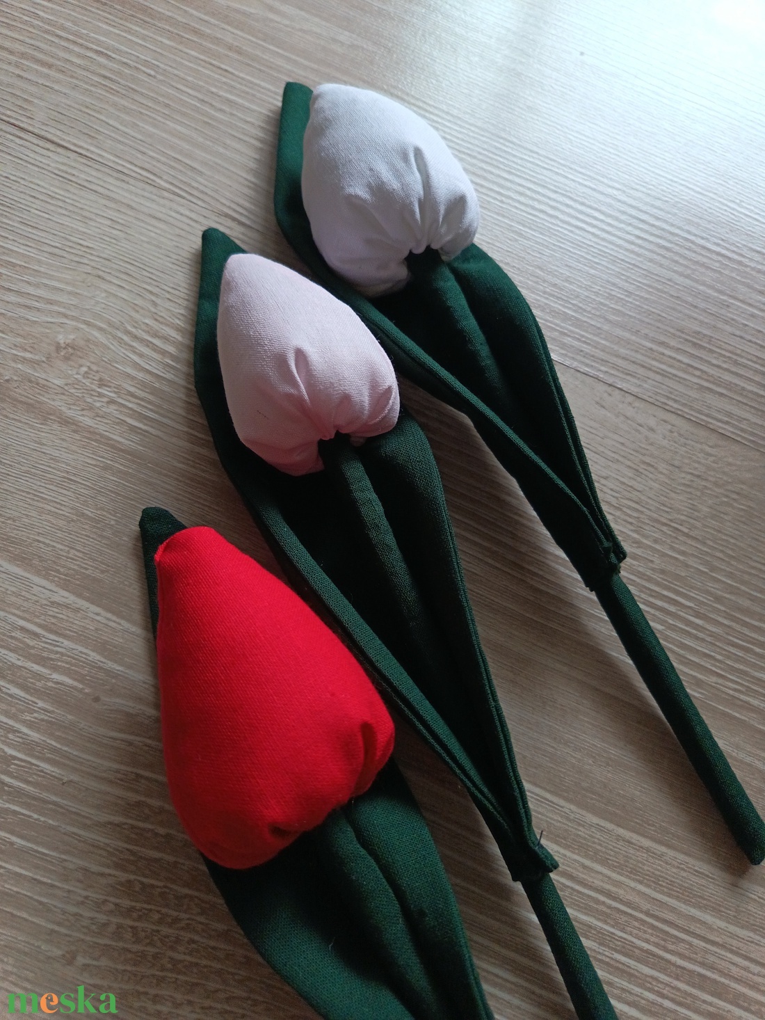 Textiltulipán, örök tulipán, anyák napi tulipán  - otthon & életmód - virágdekoráció - virágok - szálas virág - Meska.hu