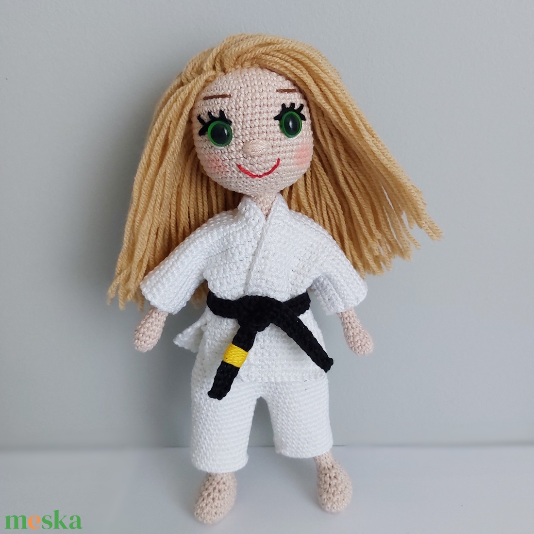 amigurumi karatés lány - játék & sport - baba & babaház - öltöztethető baba - Meska.hu