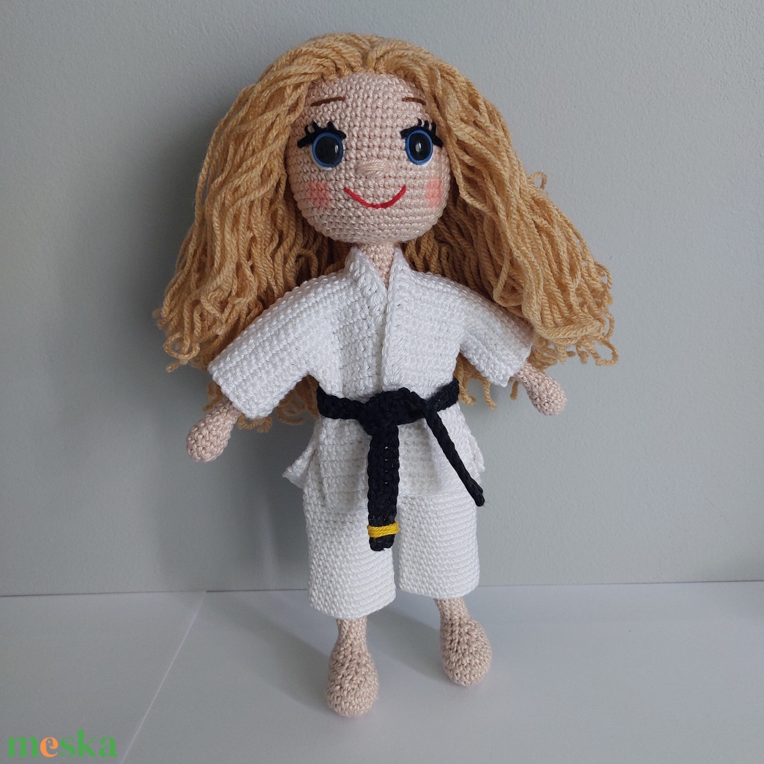 amigurumi karatés lány - játék & sport - baba & babaház - öltöztethető baba - Meska.hu