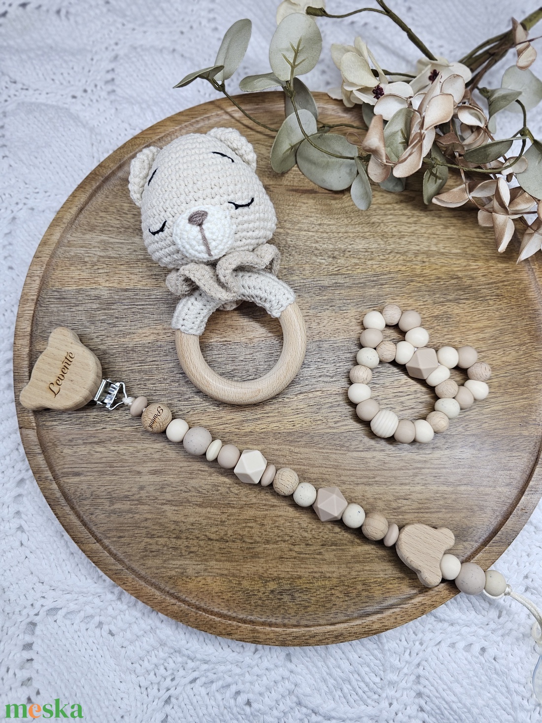 Első ajándékom - Bézs macis Babaváró ajándék Babaköszöntő ajándékbox - baba - mama - babalátogató ajándékcsomag - Meska.hu