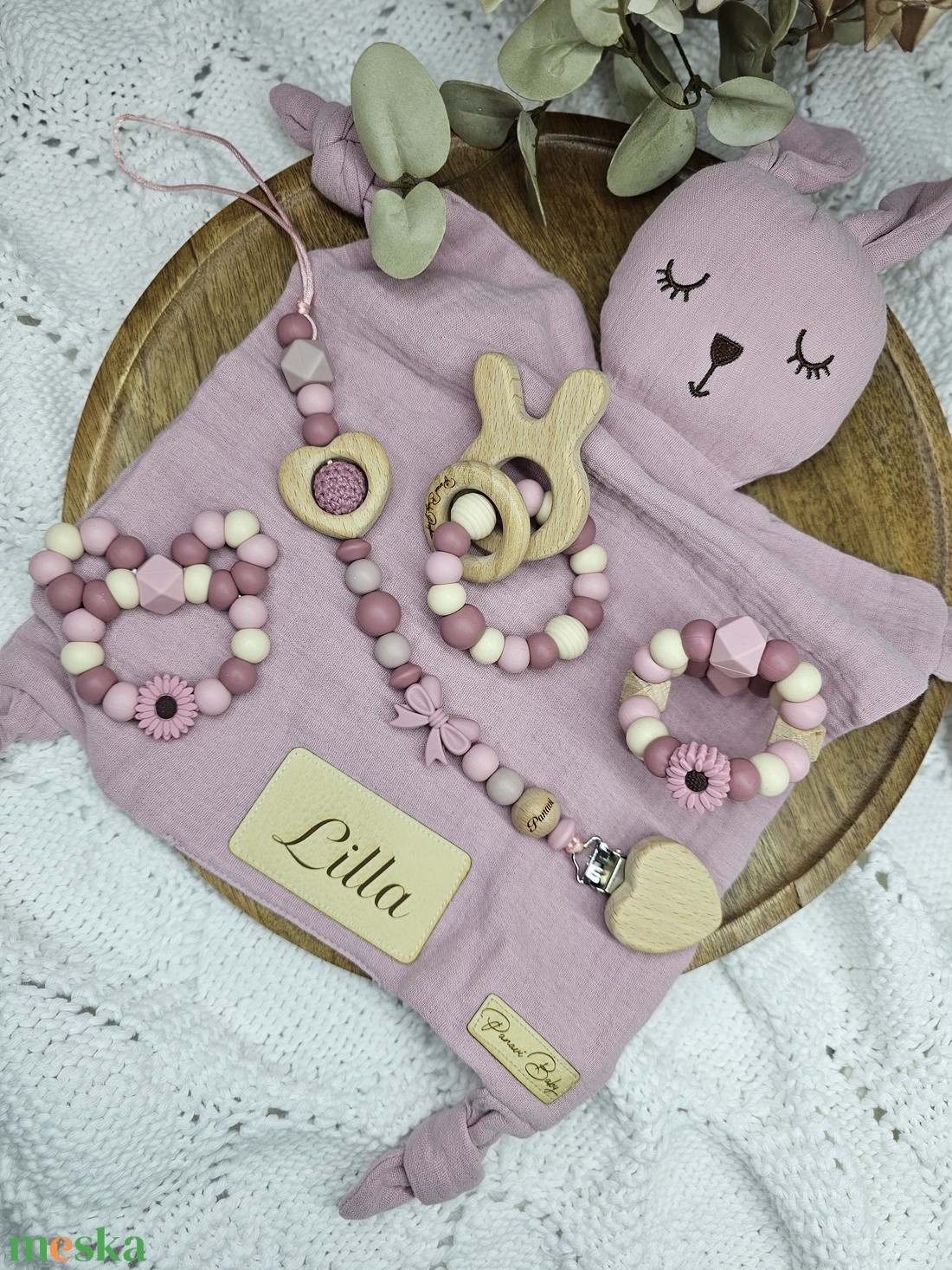 Első ajándékom - Mályva nyuszis szundikendő Babaváró ajándék Babaköszöntő ajándékbox - baba - mama - babalátogató ajándékcsomag - Meska.hu