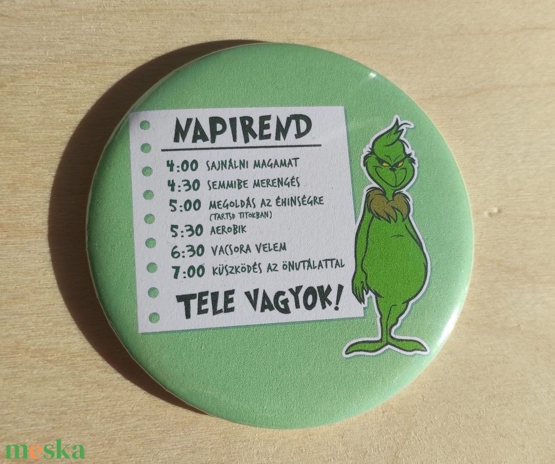 Grinch napirend kitűző - ékszer - kitűző és bross - kitűző - Meska.hu Grinch napirend kitűző - ékszer - kitűző és bross - kitűző - Meska.hu