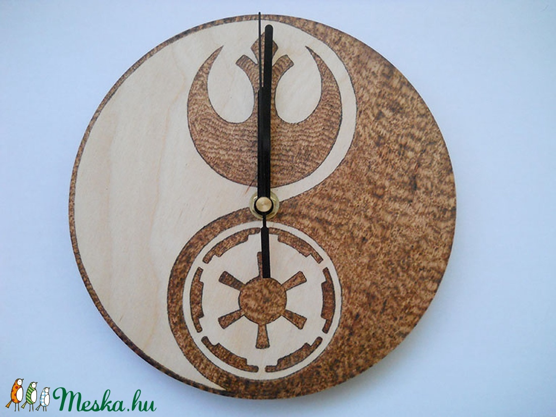 Pirogravírozott Star Wars falióra - - Meska.hu Pirogravírozott Star Wars falióra - - Meska.hu