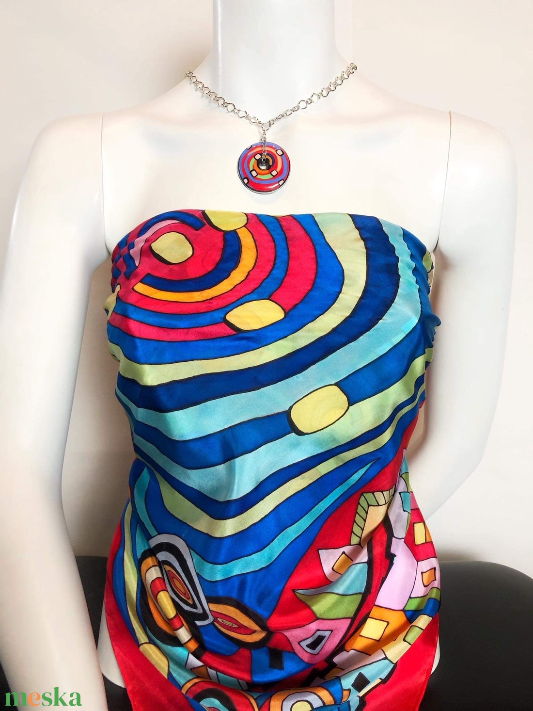 Kézzel festett selyemkendő Hundertwasser 90x90cm (pongé 8) - ruha & divat - sál, sapka, kendő - vállkendő - Meska.hu Kézzel festett selyemkendő Hundertwasser 90x90cm (pongé 8) - ruha & divat - sál, sapka, kendő - vállkendő - Meska.hu