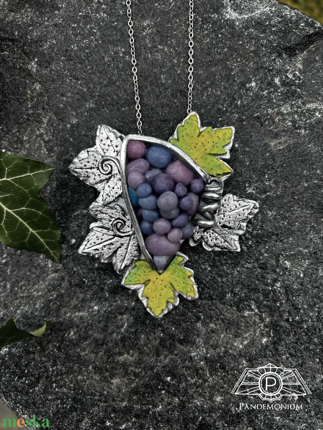 Antik hatású szőlő nyaklánc - ékszer - nyaklánc - medálos nyaklánc - Meska.hu