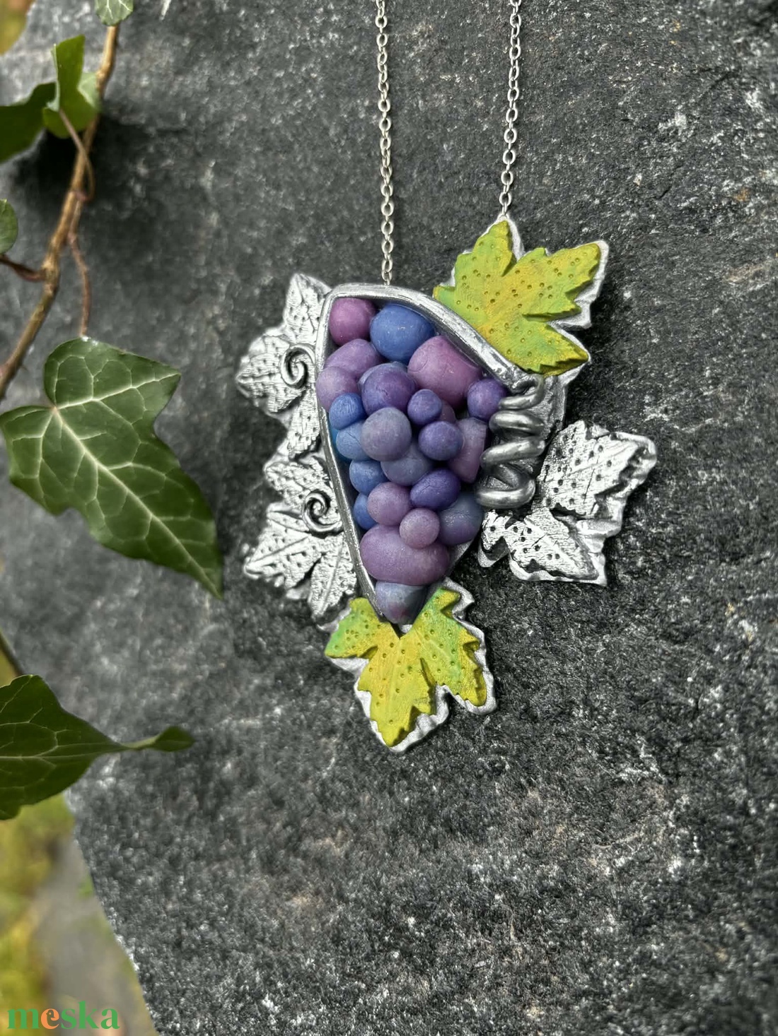 Antik hatású szőlő nyaklánc - ékszer - nyaklánc - medálos nyaklánc - Meska.hu
