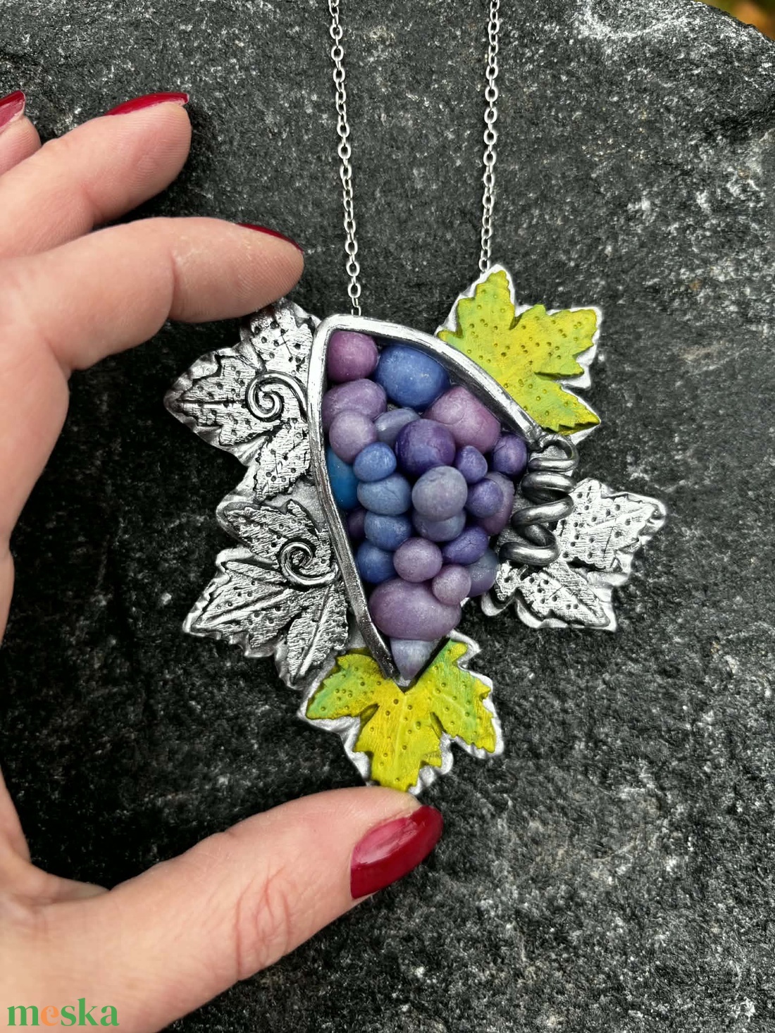 Antik hatású szőlő nyaklánc - ékszer - nyaklánc - medálos nyaklánc - Meska.hu