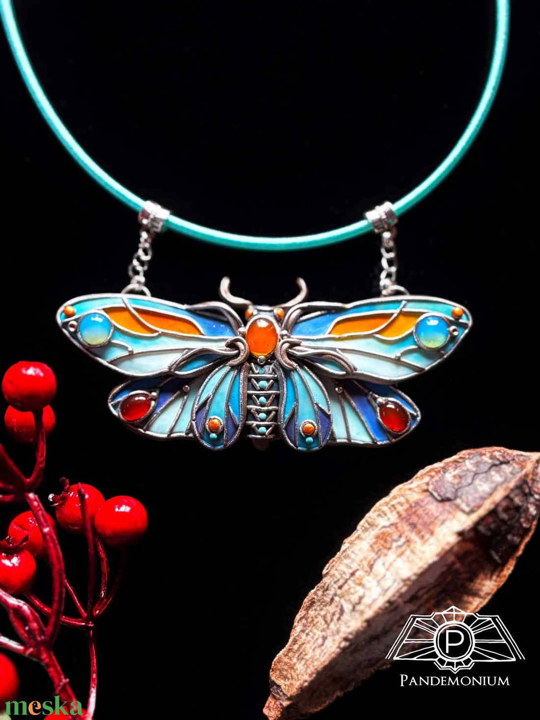 Kék pillangós nyaklánc - ékszer - nyaklánc - medálos nyaklánc - Meska.hu