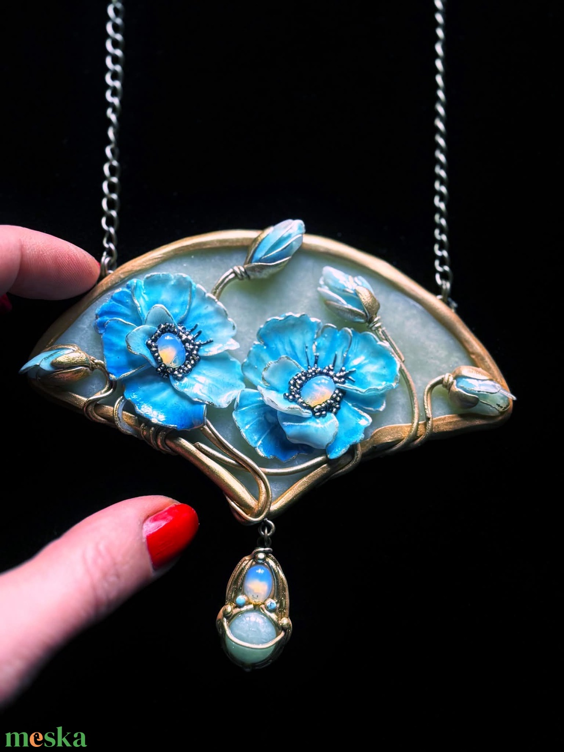 Kék virágos nyaklánc - ékszer - nyaklánc - medálos nyaklánc - Meska.hu
