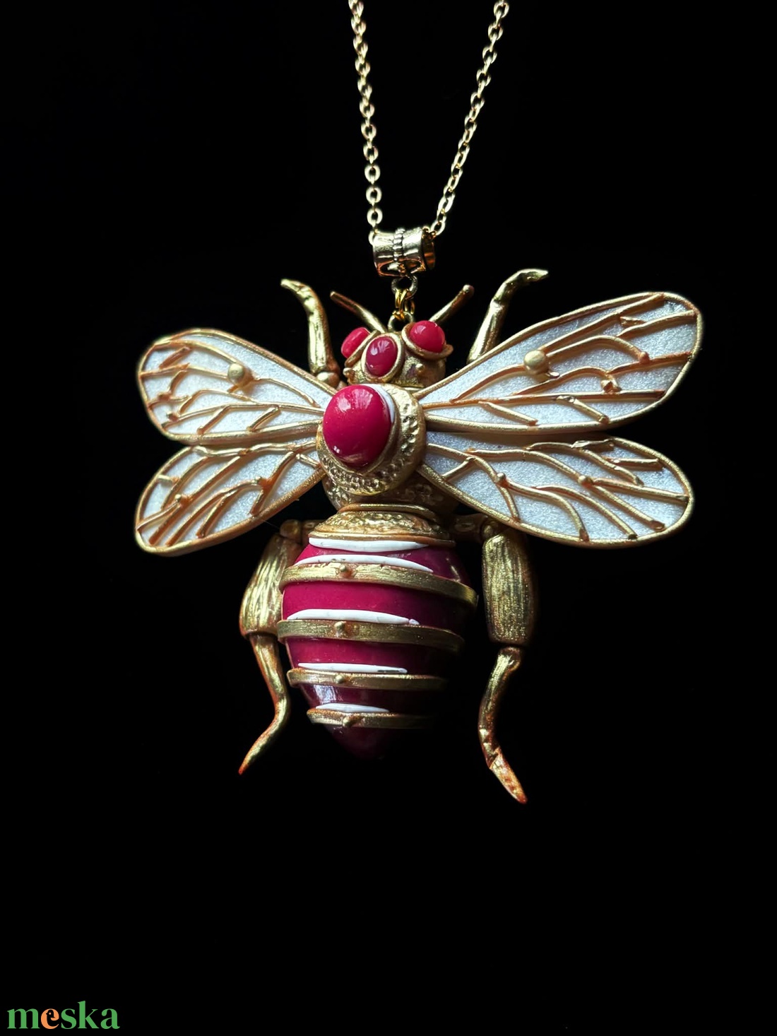 Antik darázs nyaklánc - ékszer - nyaklánc - medálos nyaklánc - Meska.hu