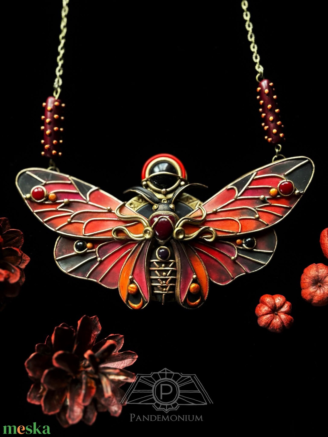 Piros-fekete pillangós nyaklánc - ékszer - nyaklánc - medálos nyaklánc - Meska.hu