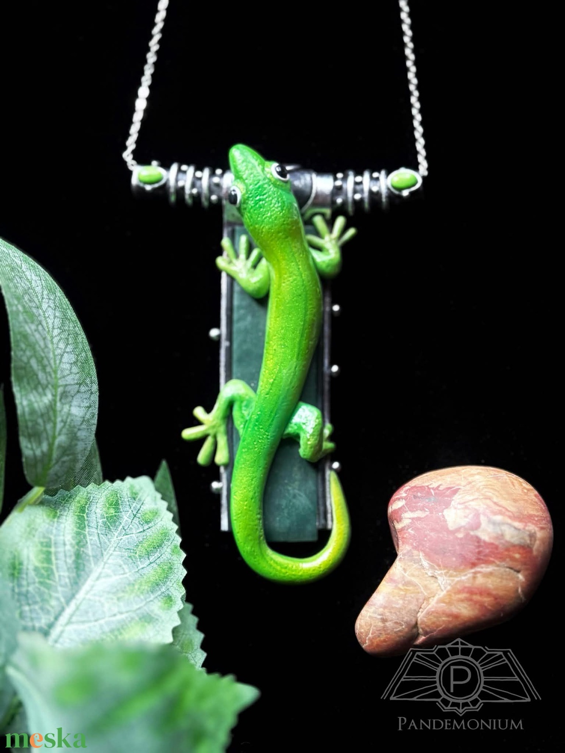 Zöld gyík nyaklánc - ékszer - nyaklánc - medálos nyaklánc - Meska.hu