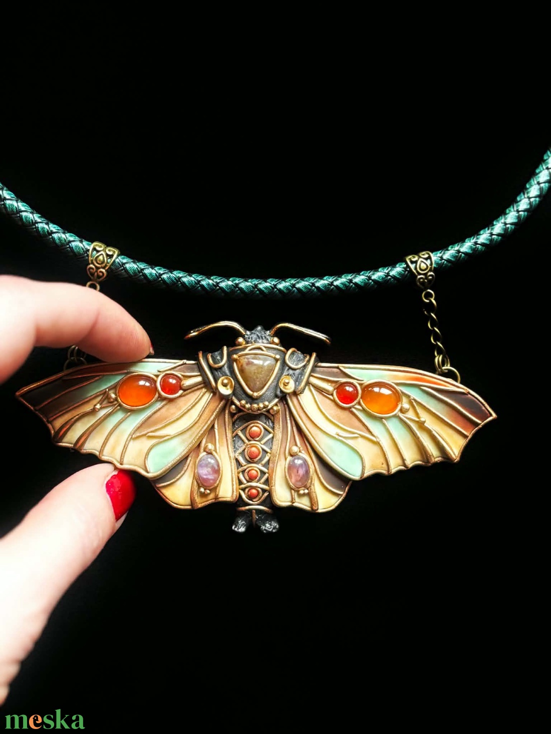 Barna pillangó nyaklánc - ékszer - nyaklánc - medálos nyaklánc - Meska.hu
