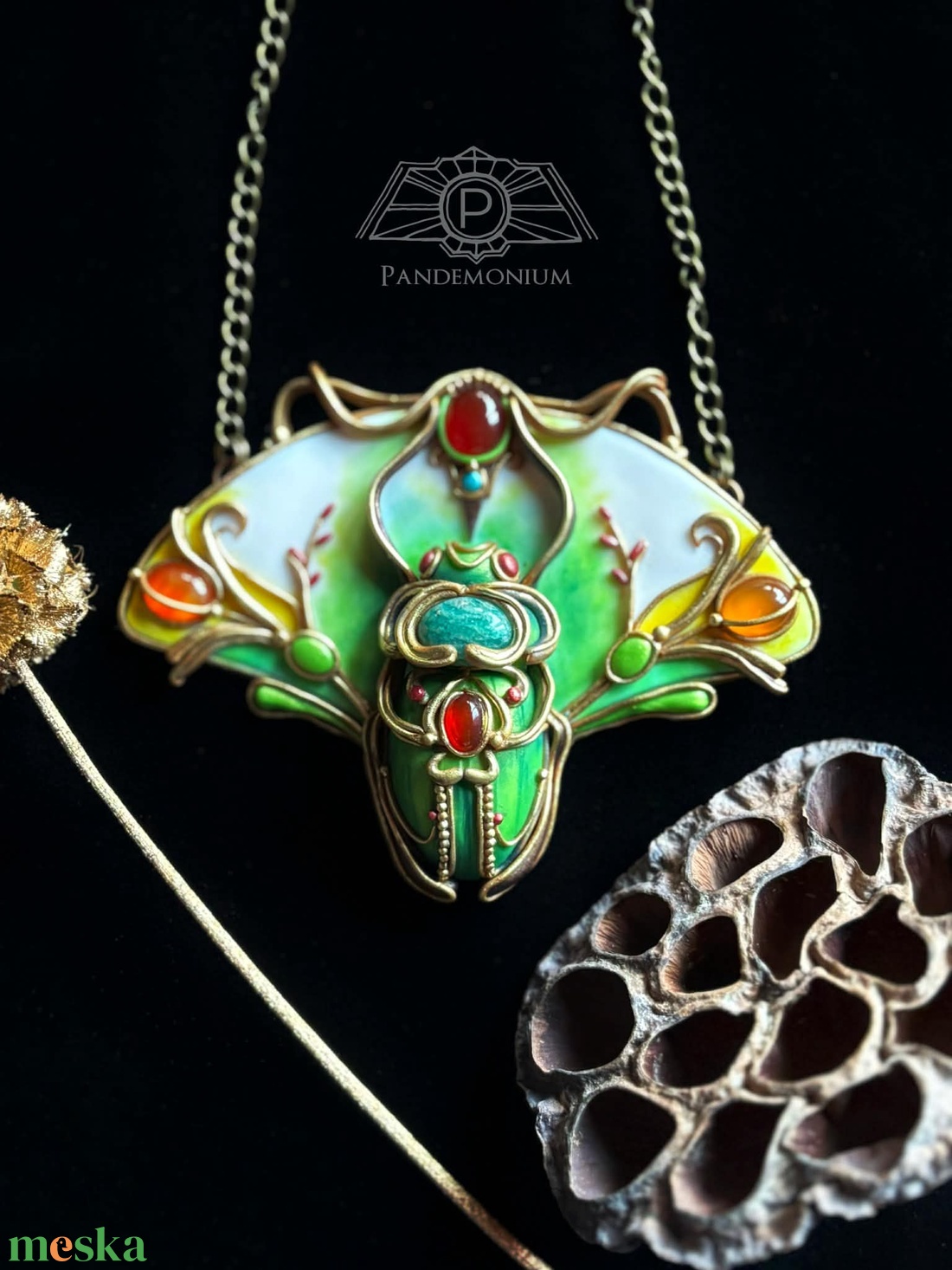 Zöld scarabeus nyaklánc - ékszer - nyaklánc - medálos nyaklánc - Meska.hu