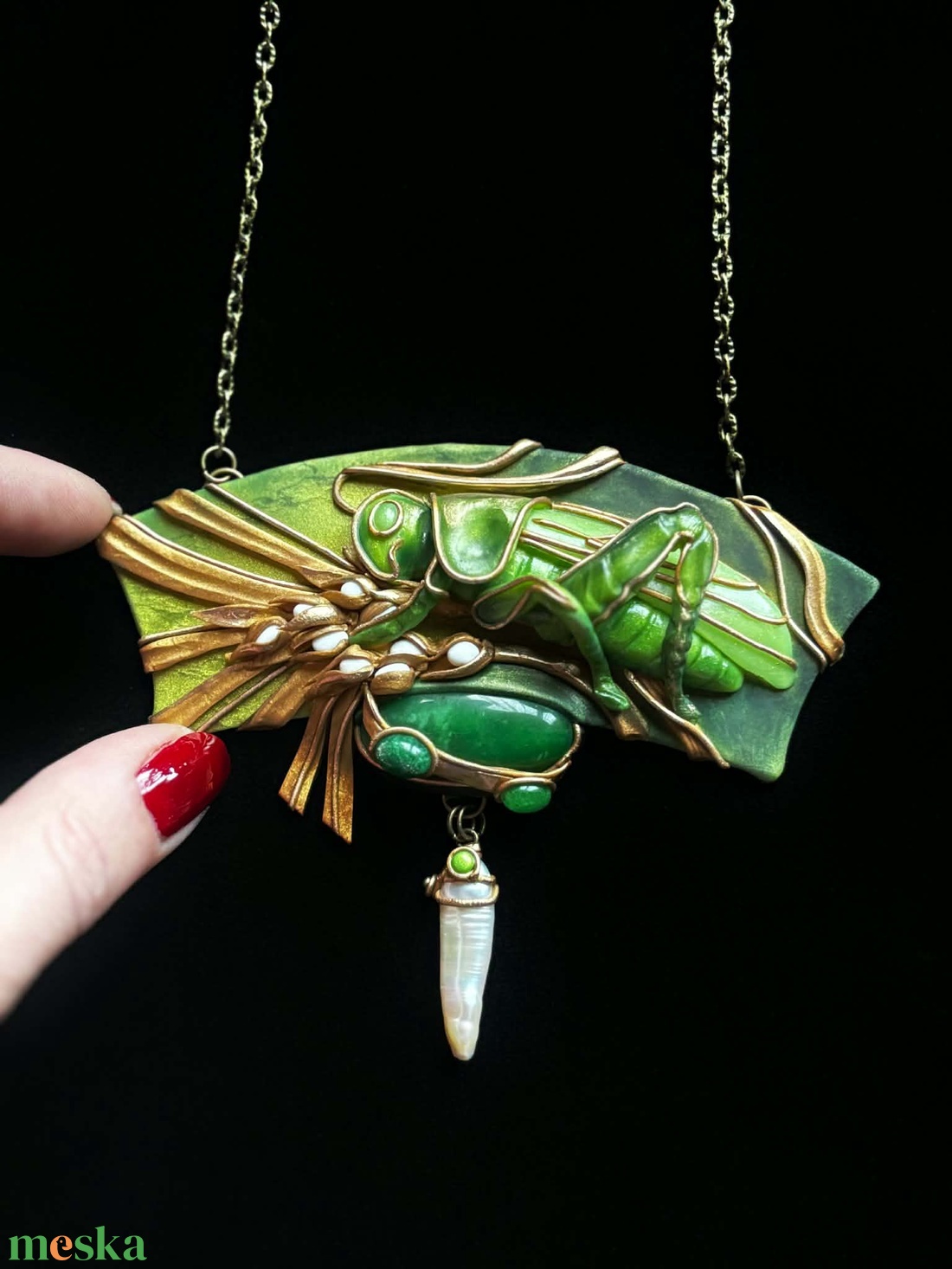 Lombszöcske nyaklánc - ékszer - nyaklánc - medálos nyaklánc - Meska.hu