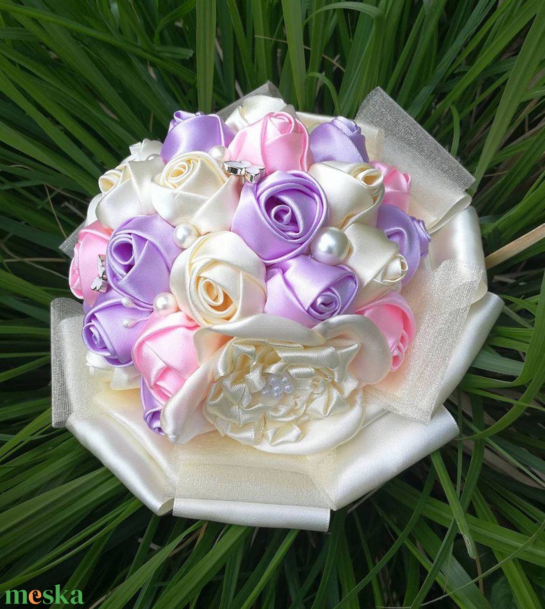 Szatén Menyasszonyi dobócsokor vagy Koszorúslány csokor vagy Ballagócsokor  - esküvő - menyasszonyi- és dobócsokor - Meska.hu