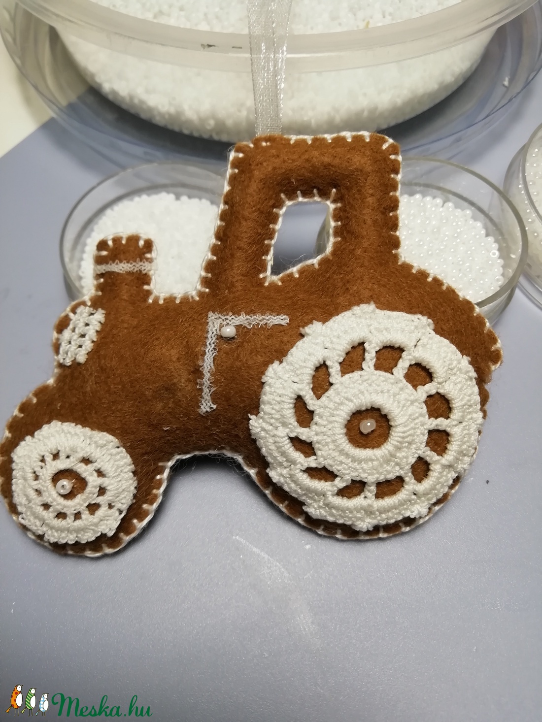 Filc mézes járművek - karácsony - karácsonyi lakásdekoráció - karácsonyi lakásdíszek - Meska.hu