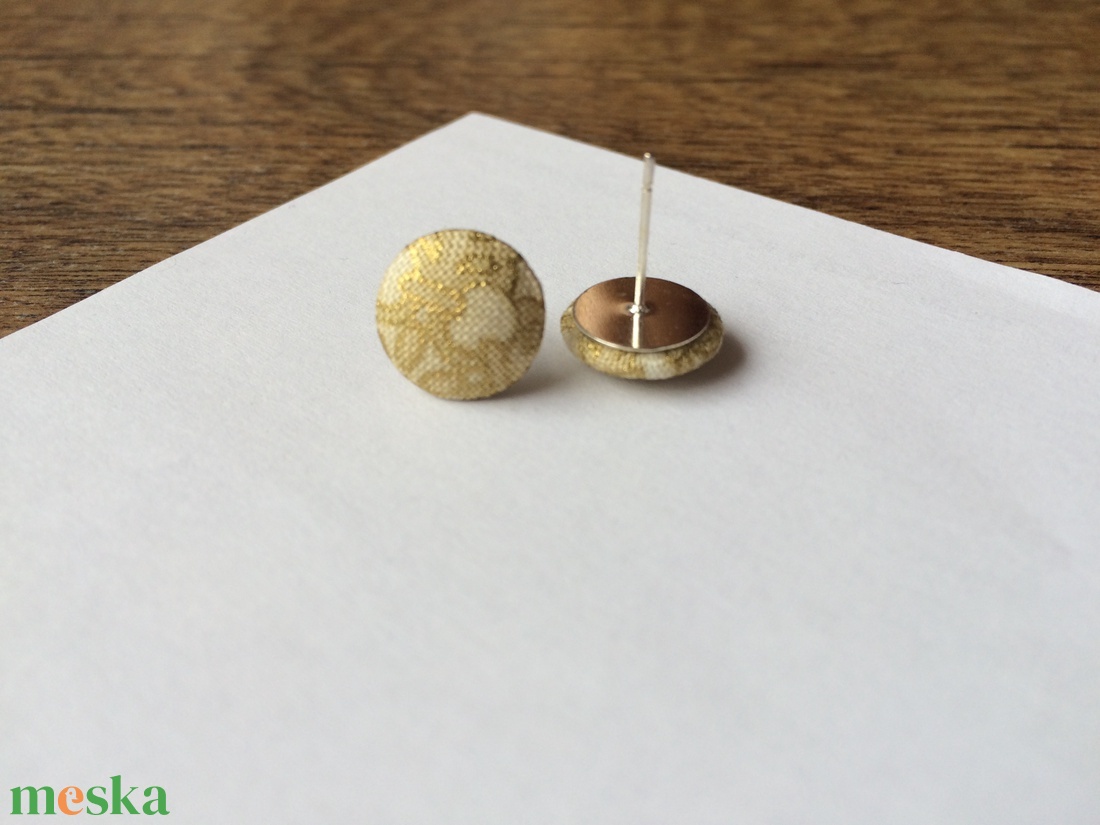 Aranyos pici bedugós fülbevaló - ékszer - fülbevaló - pötty fülbevaló - Meska.hu Aranyos pici bedugós fülbevaló - ékszer - fülbevaló - pötty fülbevaló - Meska.hu