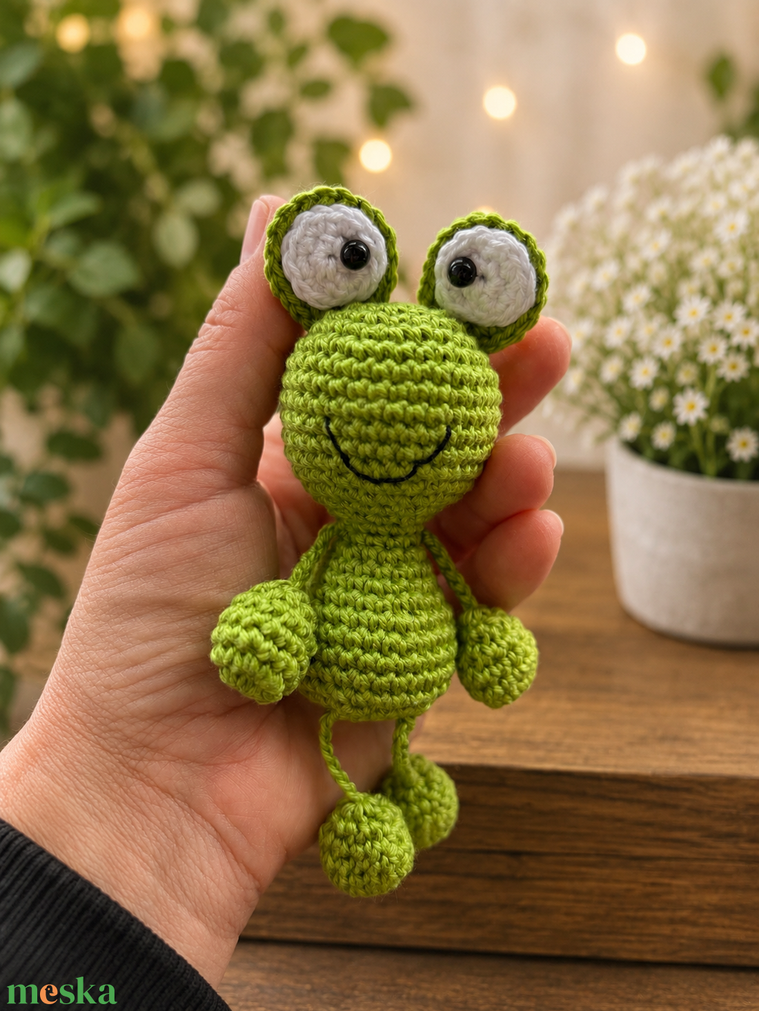 � Horgolt béka figura - kézműves dekoráció és játék � - játék & sport - plüssállat & játékfigura - béka - Meska.hu