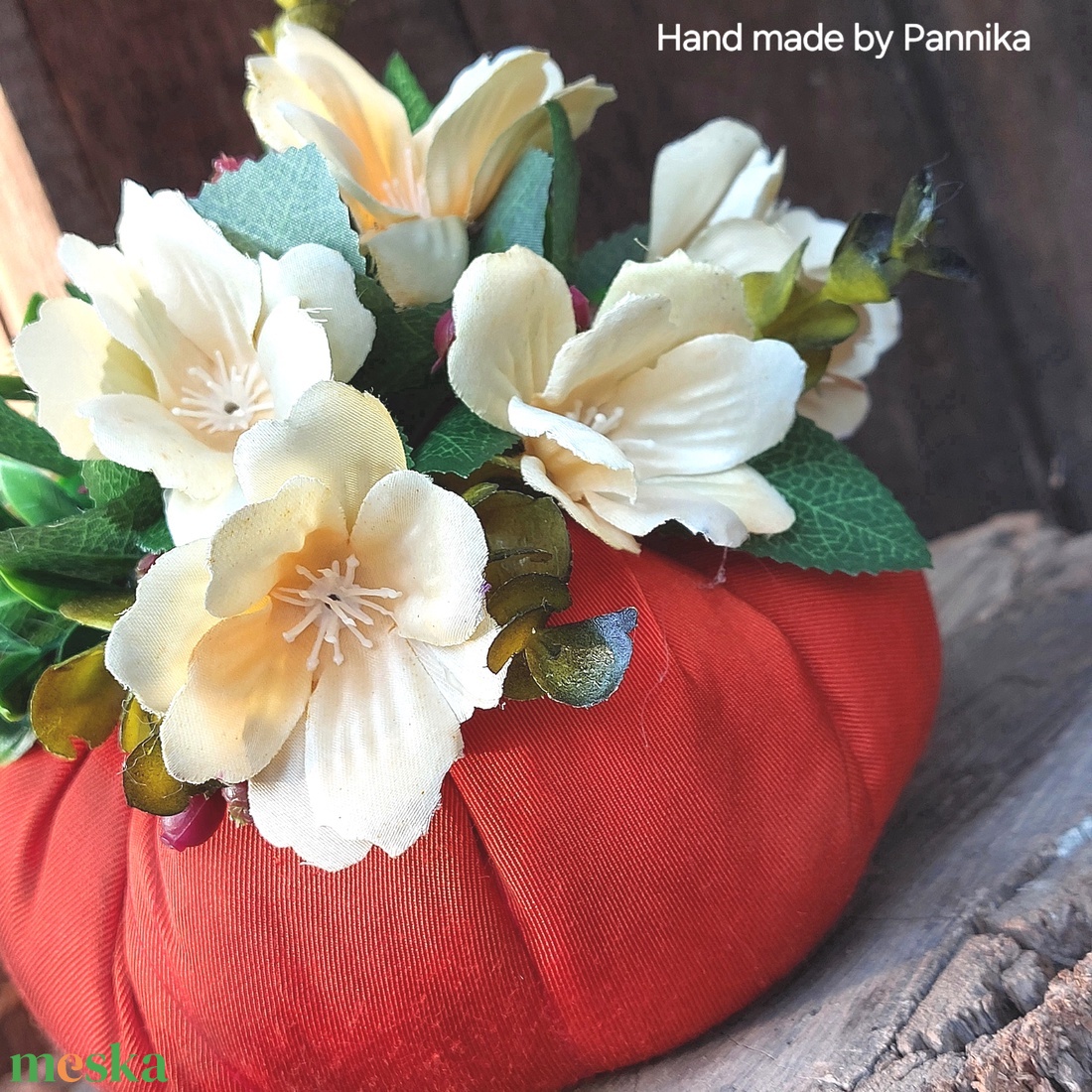 Akciósan! Virágos Tök dekoráció ( piros-narancs alappal ) - otthon & életmód - dekoráció - virágdísz és tartó - virágbox, virágdoboz - Meska.hu Akciósan! Virágos Tök dekoráció ( piros-narancs alappal ) - otthon & életmód - dekoráció - virágdísz és tartó - virágbox, virágdoboz - Meska.hu