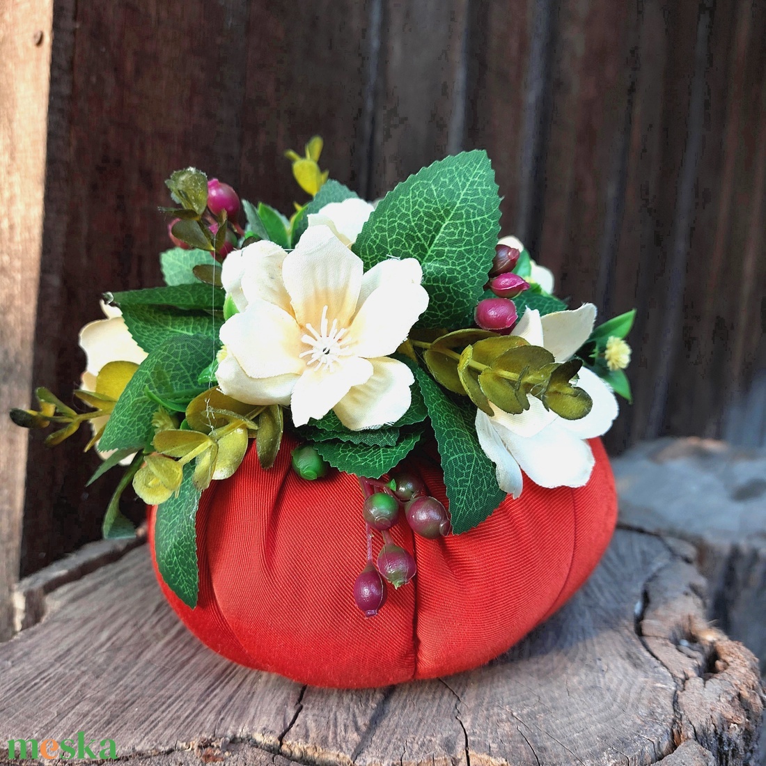 Akciósan! Virágos Tök dekoráció ( piros-narancs alappal ) - otthon & életmód - dekoráció - virágdísz és tartó - virágbox, virágdoboz - Meska.hu Akciósan! Virágos Tök dekoráció ( piros-narancs alappal ) - otthon & életmód - dekoráció - virágdísz és tartó - virágbox, virágdoboz - Meska.hu