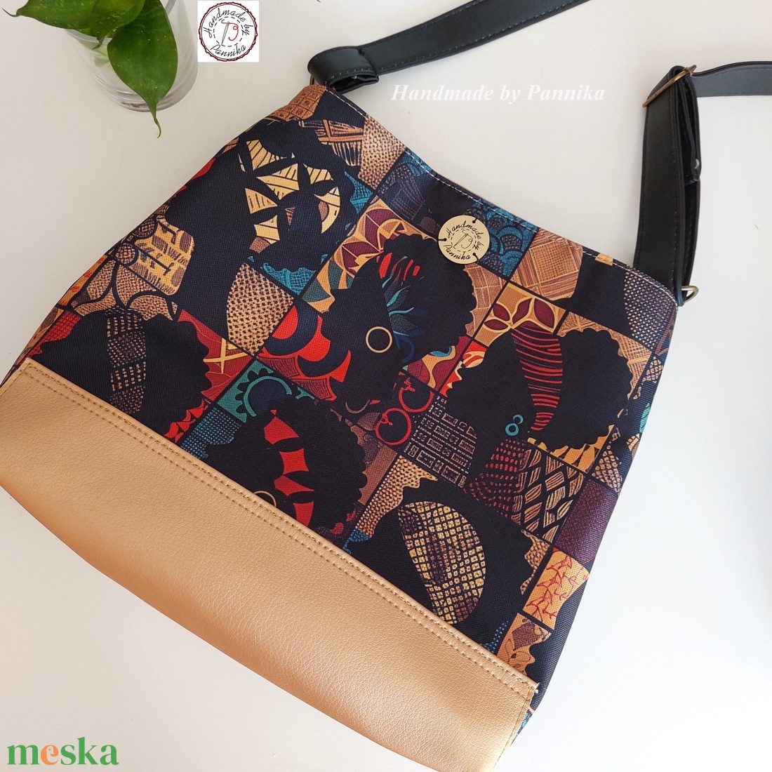 Afrikai mintás Kézműves Válltáska  Női Arany Aljú Egyedi Darab ( Valódi bőr részekkel ) - táska & tok - kézitáska & válltáska - válltáska - Meska.hu