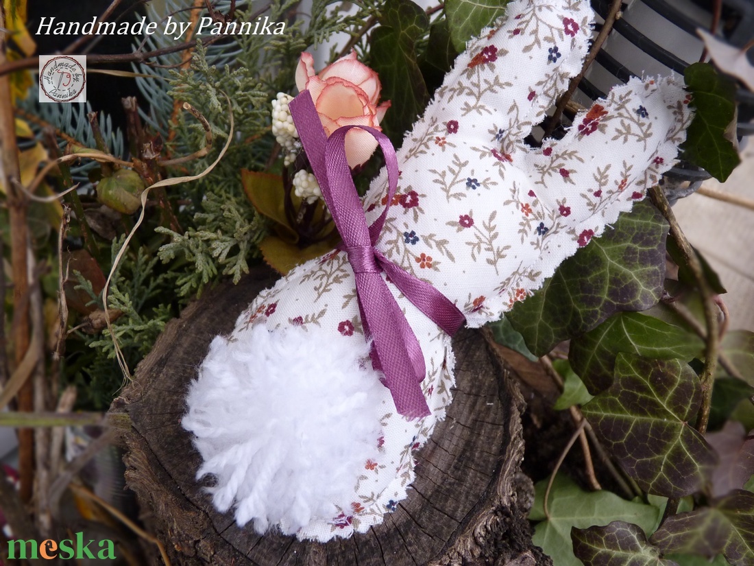 Húsvéti textil nyuszi, pom-pom farokkal  - otthon & életmód - dekoráció - dísztárgy - Meska.hu