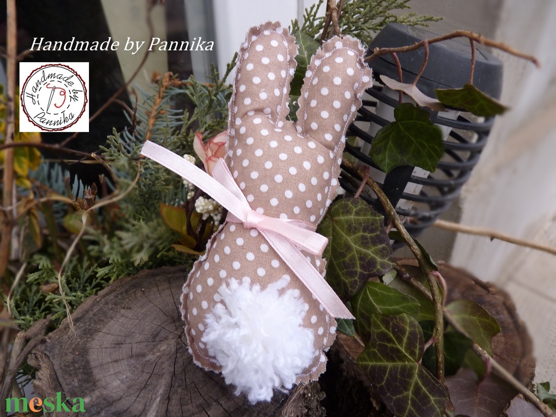 Húsvéti textil nyuszi, pom-pom farokkal  - otthon & életmód - dekoráció - dísztárgy - Meska.hu