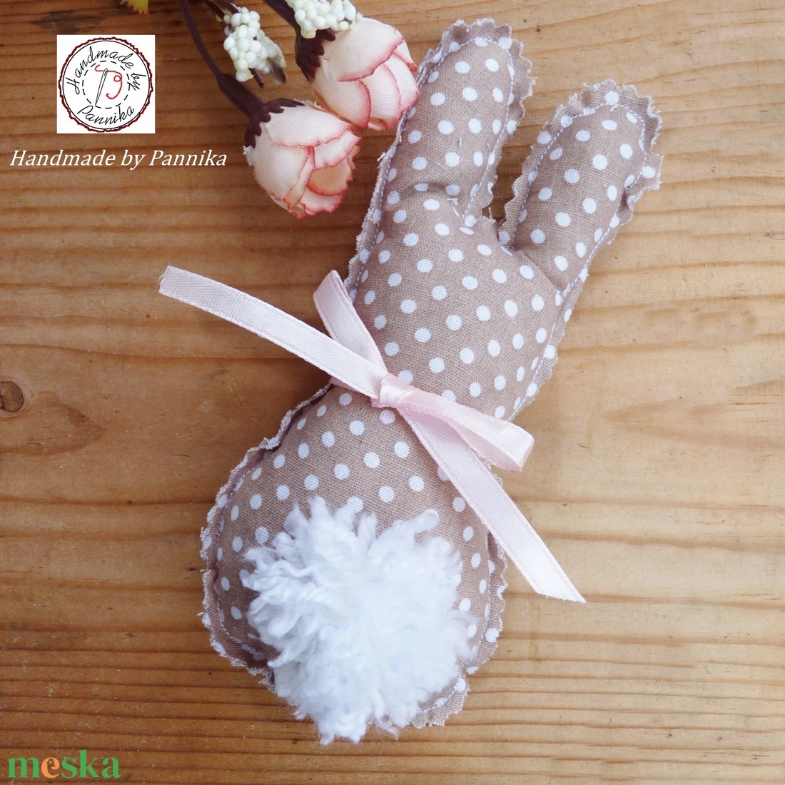 Húsvéti textil nyuszi, pom-pom farokkal  - otthon & életmód - dekoráció - dísztárgy - Meska.hu