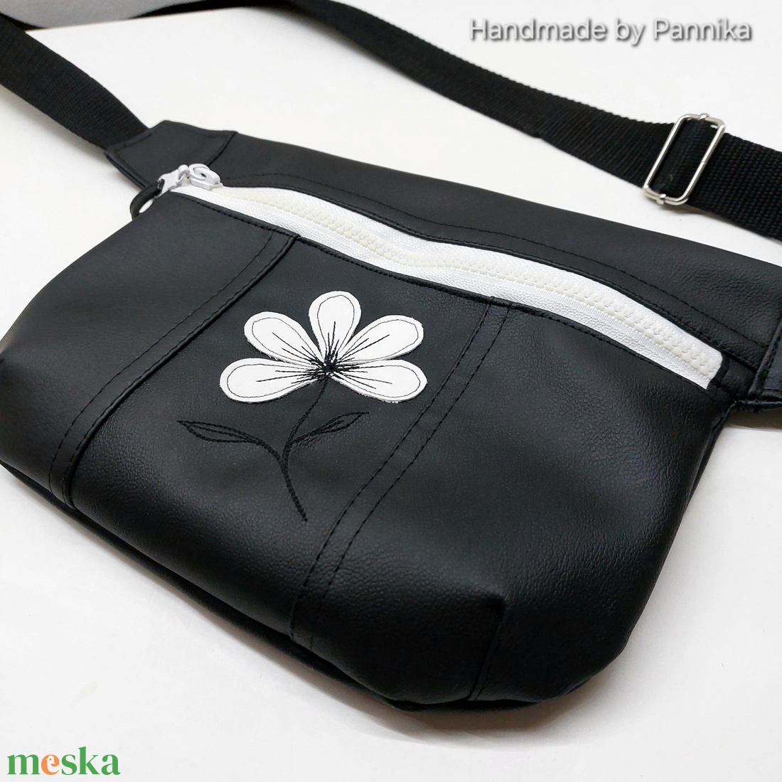 Fekete textilbőr átvethető táska - táska & tok - kézitáska & válltáska - vállon átvethető táska - Meska.hu