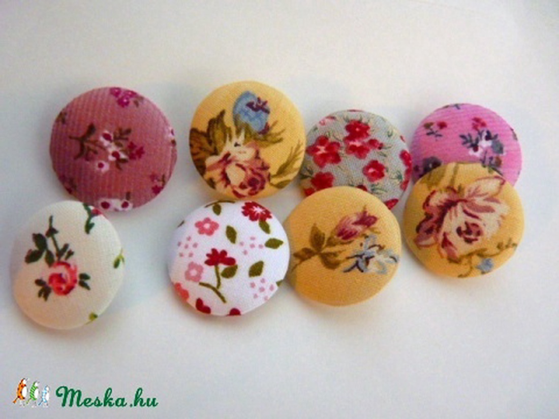  Pamut gombok 8db-os csomag - kellékek & szerszámok - textil gomb - textil gomb - Meska.hu