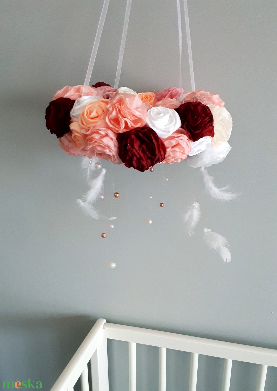 Babaszoba dekor, babaforgó kiságy/pelenkázó fölé baba, kislány részére - játék & sport - Meska.hu