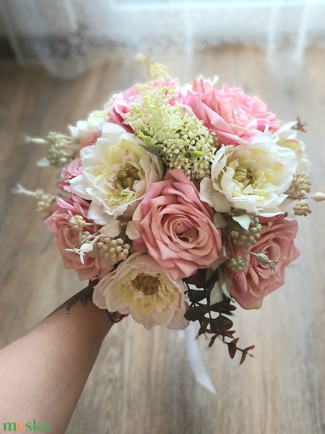 Csodás menyasszonyi csokor prémium virágokból - esküvő - menyasszonyi- és dobócsokor - Meska.hu