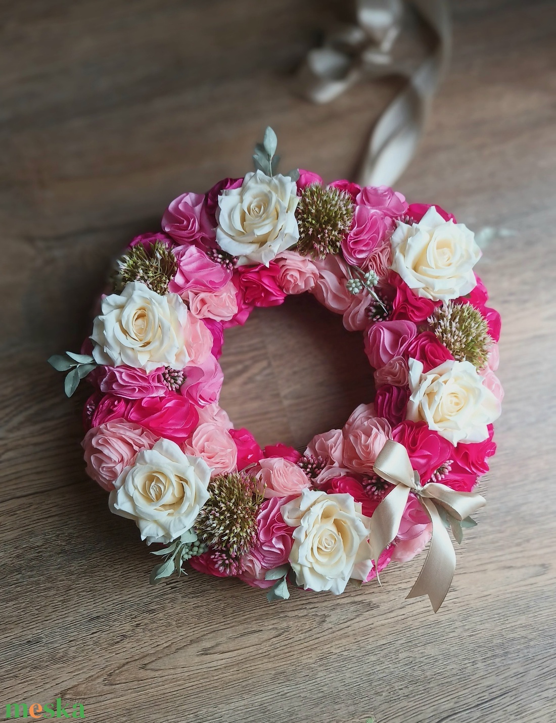 Rózsa selyemvirág kopogtató - otthon & életmód - dekoráció - ajtó- és ablak dekoráció - ajtódísz & kopogtató - Meska.hu