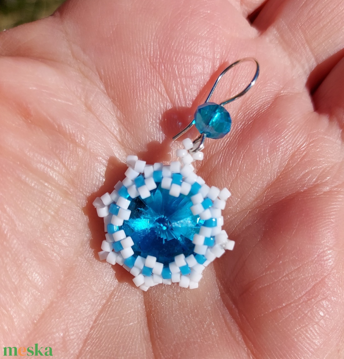 Kék Swarowski köves fülbevaló - ékszer - fülbevaló - lógó fülbevaló - Meska.hu Kék Swarowski köves fülbevaló - ékszer - fülbevaló - lógó fülbevaló - Meska.hu