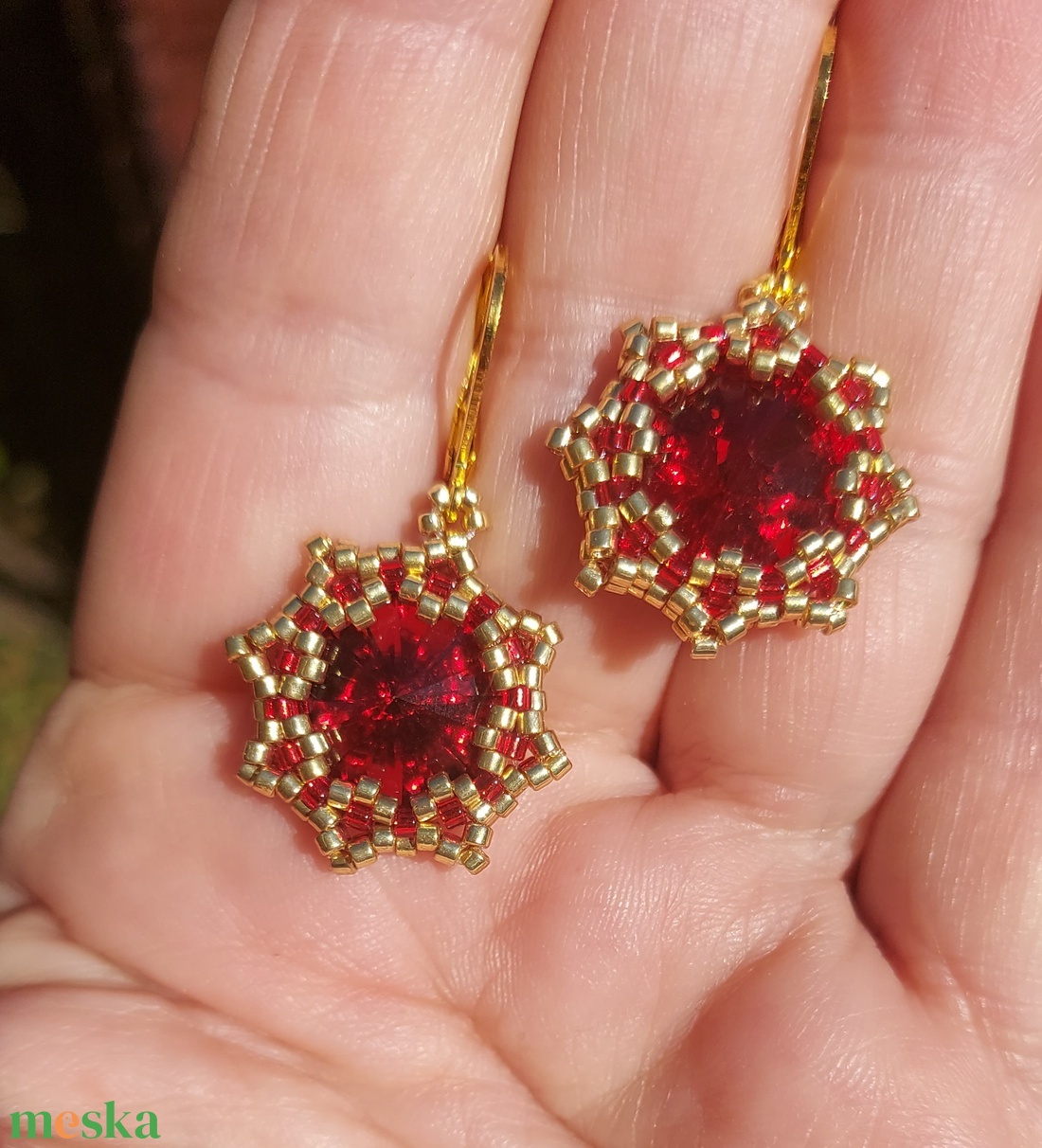 Piros Swarovski köves fülbevaló - ékszer - fülbevaló - lógó fülbevaló - Meska.hu