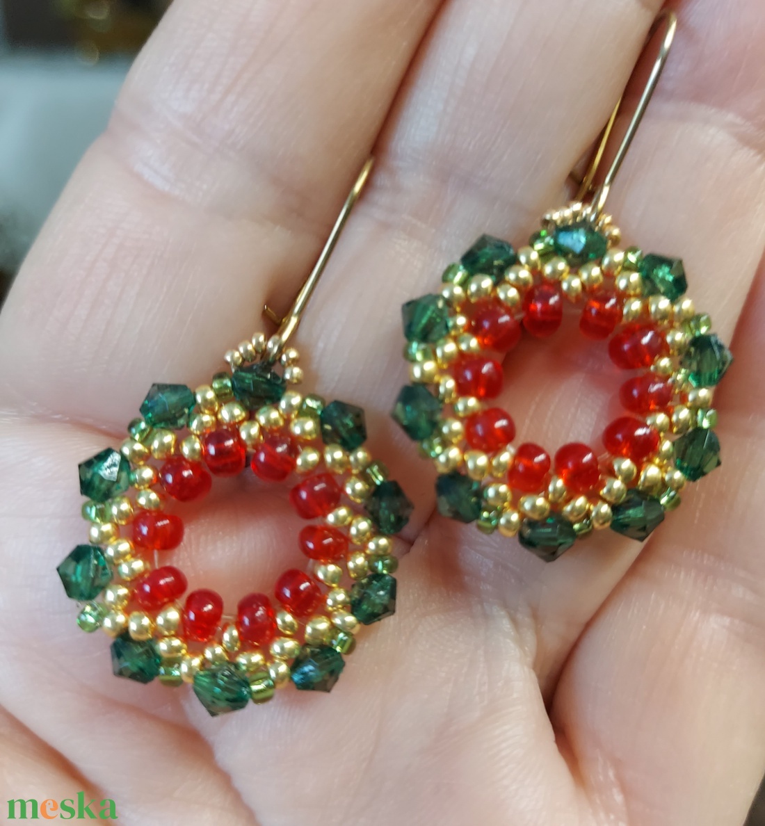 Adventi gyöngyfülbevaló  - ékszer - fülbevaló - lógós kerek fülbevaló - Meska.hu