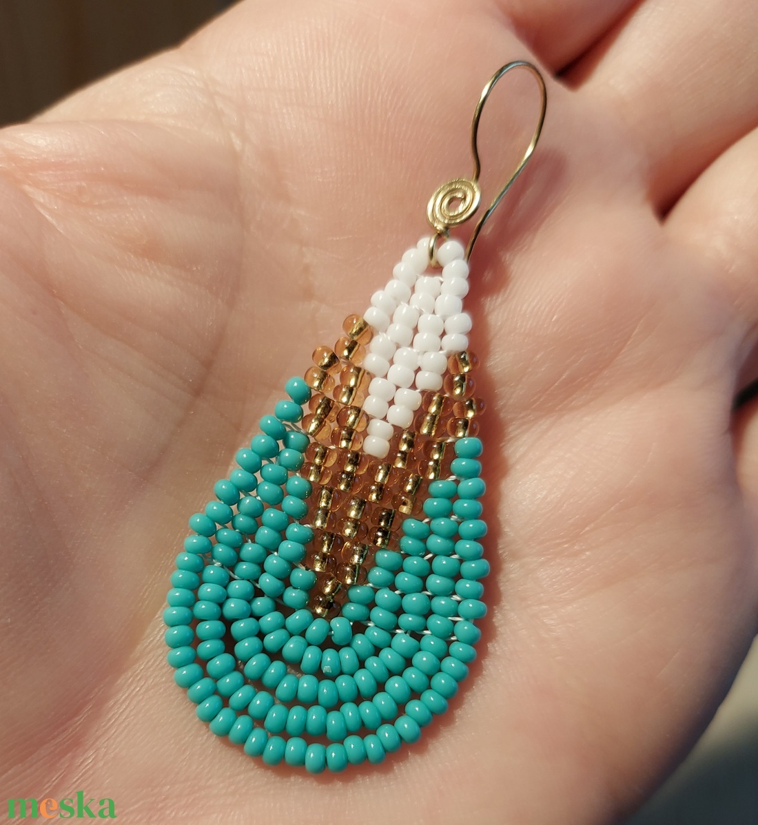 Türkizzöld csepp gyöngyfülbevaló - ékszer - fülbevaló - lógó csepp fülbevaló - Meska.hu