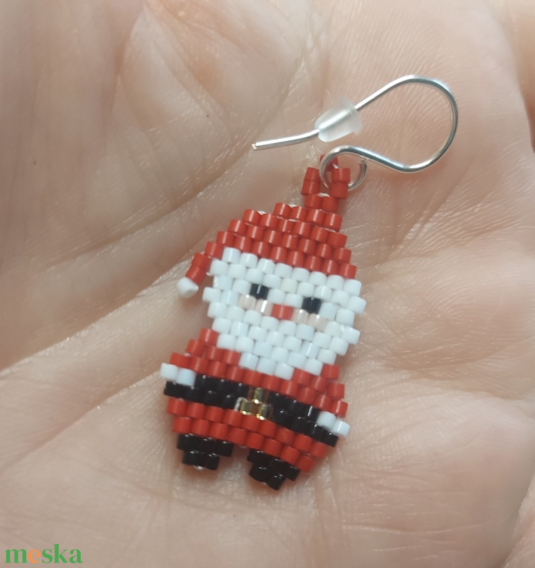 Pocakos Mikulás gyöngyfülbevaló  - ékszer - fülbevaló - lógó fülbevaló - Meska.hu