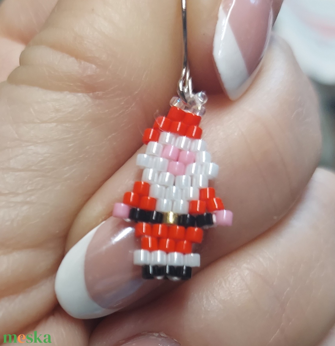 Mini Mikulás gyöngyfülbevaló  - ékszer - fülbevaló - lógó fülbevaló - Meska.hu