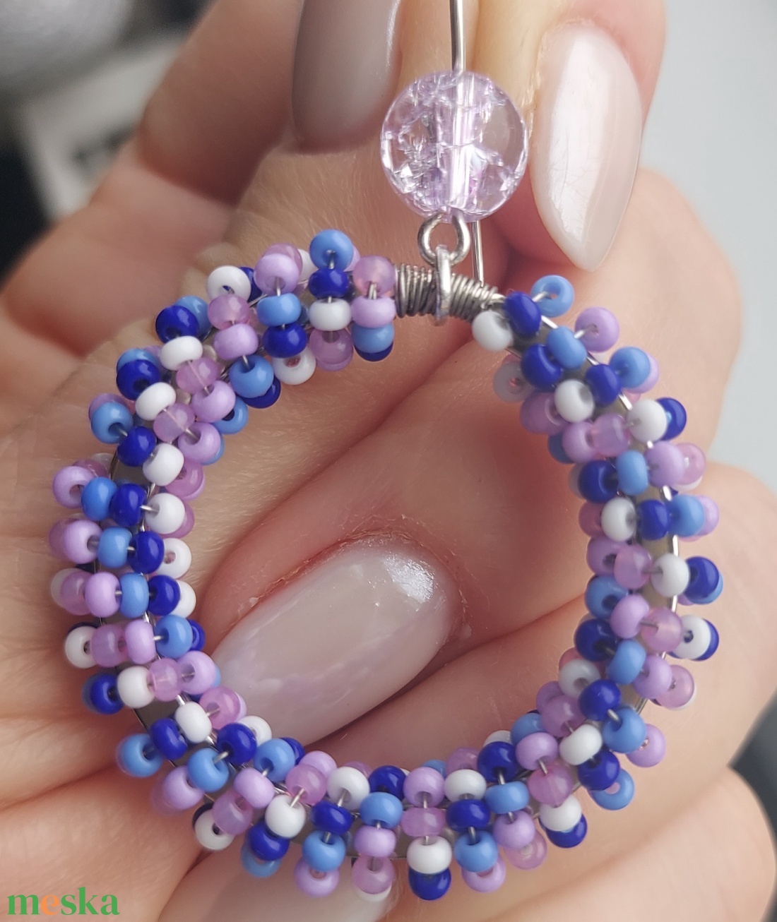 Lila karika gyöngyfülbevaló - ékszer - fülbevaló - karika fülbevaló - Meska.hu