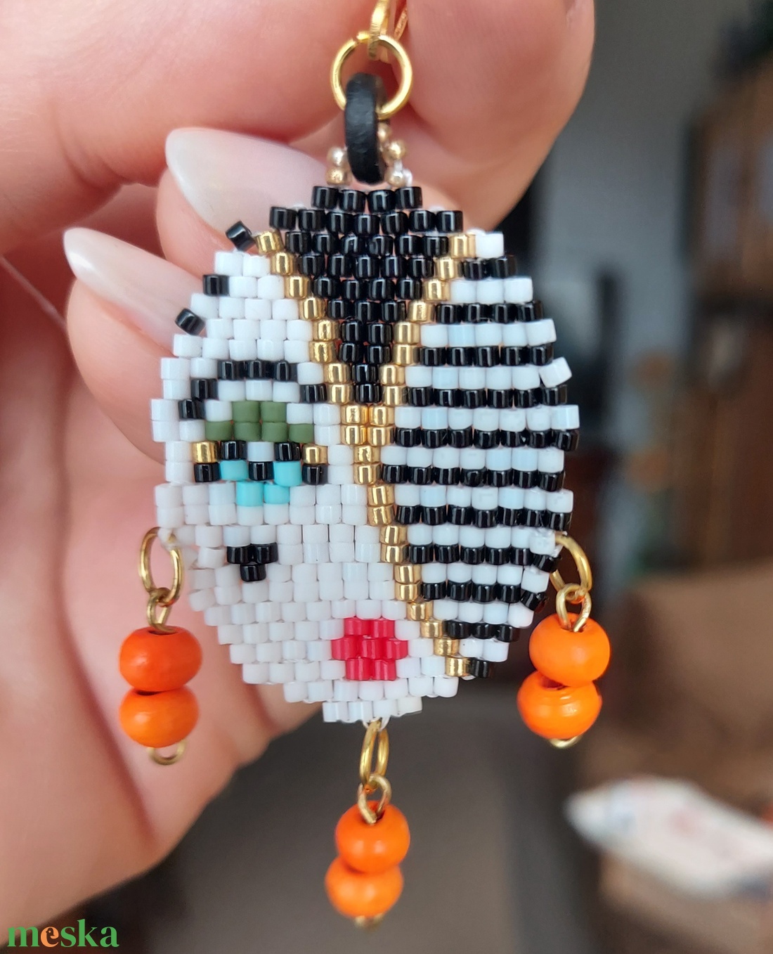 Maszk gyöngyfülbevaló  - ékszer - fülbevaló - lógó fülbevaló - Meska.hu